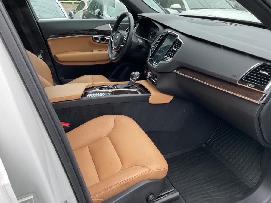 2018 Volvo XC90 T6 AWD 7-Passenger Momentum, available for sale in Waterbury, Connecticut | Jim Juliani Motors. Waterbury, Connecticut 2018 Volvo XC90 T6 AWD 7-Passenger Momentum, available for sale in Waterbury, Connecticut | Jim Juliani Motors. Waterbury, Connecticut