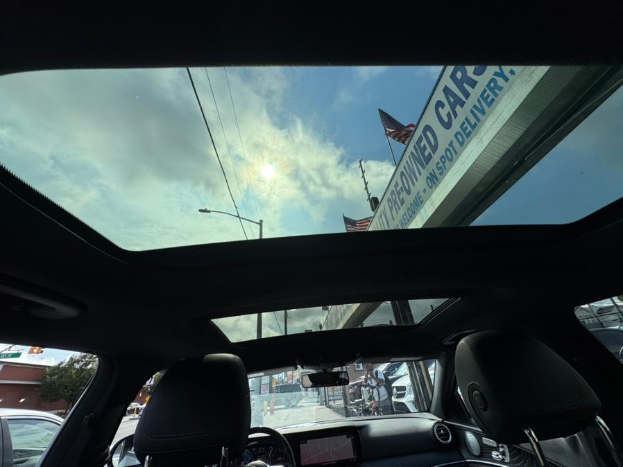 2019 Mercedes-Benz E-Class E 300 4MATIC Sedan, available for sale in Jamaica, New York | Sunrise Autoland. Jamaica, New York 2019 Mercedes-Benz E-Class E 300 4MATIC Sedan, available for sale in Jamaica, New York | Sunrise Autoland. Jamaica, New York