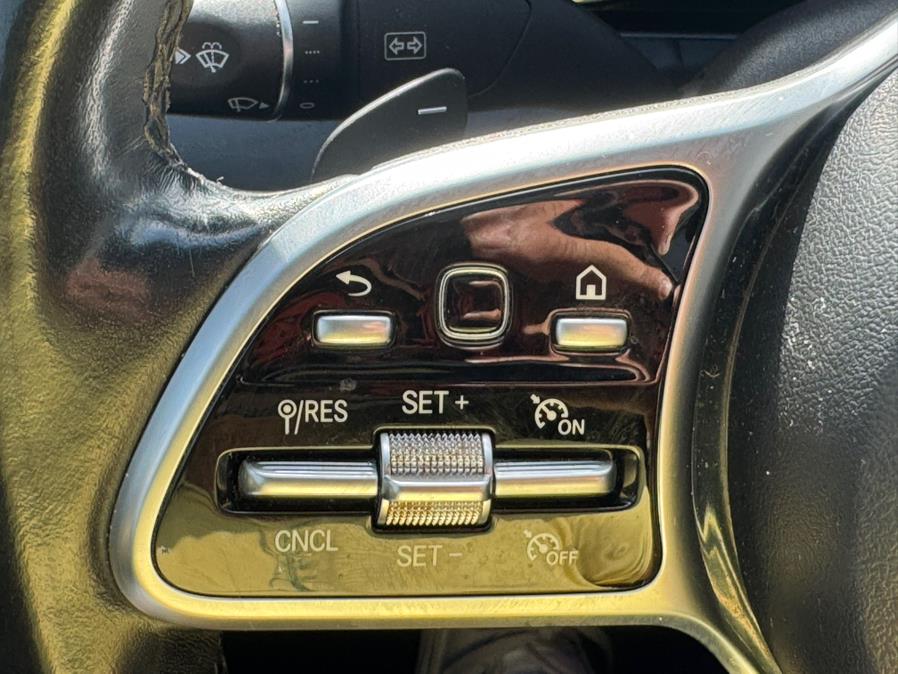 2019 Mercedes-Benz E-Class E 300 4MATIC Sedan, available for sale in Jamaica, New York | Sunrise Autoland. Jamaica, New York 2019 Mercedes-Benz E-Class E 300 4MATIC Sedan, available for sale in Jamaica, New York | Sunrise Autoland. Jamaica, New York