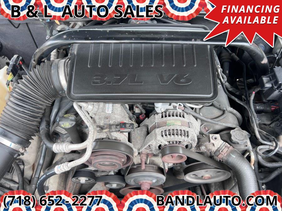 2009 Jeep Grand Cherokee 4WD 4dr Laredo, available for sale in Bronx, New York | B & L Auto Sales LLC. Bronx, New York 2009 Jeep Grand Cherokee 4WD 4dr Laredo, available for sale in Bronx, New York | B & L Auto Sales LLC. Bronx, New York