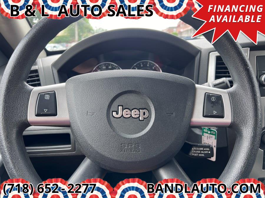 2009 Jeep Grand Cherokee 4WD 4dr Laredo, available for sale in Bronx, New York | B & L Auto Sales LLC. Bronx, New York 2009 Jeep Grand Cherokee 4WD 4dr Laredo, available for sale in Bronx, New York | B & L Auto Sales LLC. Bronx, New York