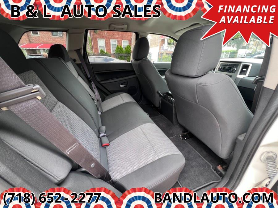 2009 Jeep Grand Cherokee 4WD 4dr Laredo, available for sale in Bronx, New York | B & L Auto Sales LLC. Bronx, New York 2009 Jeep Grand Cherokee 4WD 4dr Laredo, available for sale in Bronx, New York | B & L Auto Sales LLC. Bronx, New York