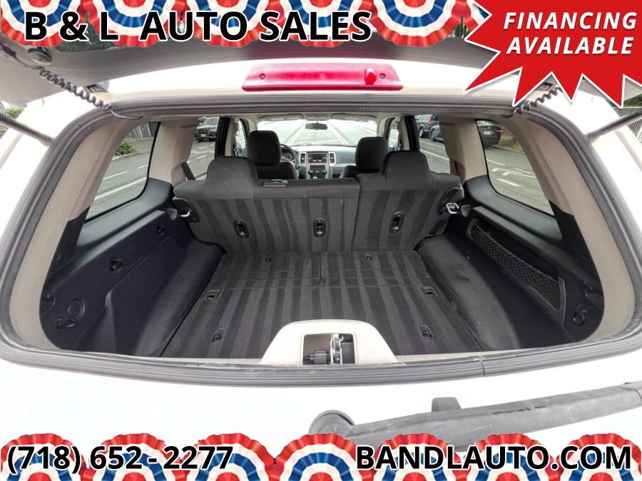 2009 Jeep Grand Cherokee 4WD 4dr Laredo, available for sale in Bronx, New York | B & L Auto Sales LLC. Bronx, New York 2009 Jeep Grand Cherokee 4WD 4dr Laredo, available for sale in Bronx, New York | B & L Auto Sales LLC. Bronx, New York
