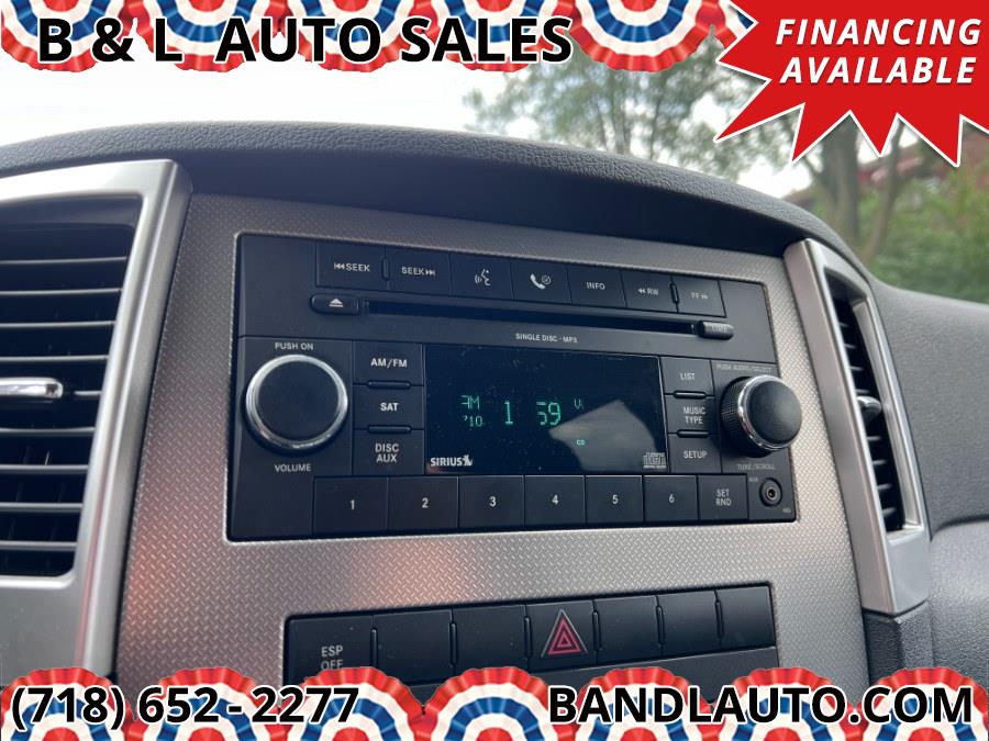 2009 Jeep Grand Cherokee 4WD 4dr Laredo, available for sale in Bronx, New York | B & L Auto Sales LLC. Bronx, New York 2009 Jeep Grand Cherokee 4WD 4dr Laredo, available for sale in Bronx, New York | B & L Auto Sales LLC. Bronx, New York