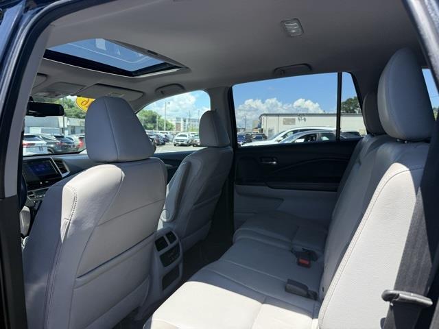 2016 Honda Pilot EX-L, available for sale in Stratford, Connecticut | Wiz Leasing Inc. Stratford, Connecticut 2016 Honda Pilot EX-L, available for sale in Stratford, Connecticut | Wiz Leasing Inc. Stratford, Connecticut