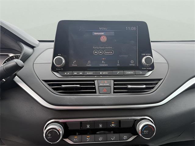 2021 Nissan Altima 2.5 SV, available for sale in Stratford, Connecticut | Wiz Leasing Inc. Stratford, Connecticut 2021 Nissan Altima 2.5 SV, available for sale in Stratford, Connecticut | Wiz Leasing Inc. Stratford, Connecticut