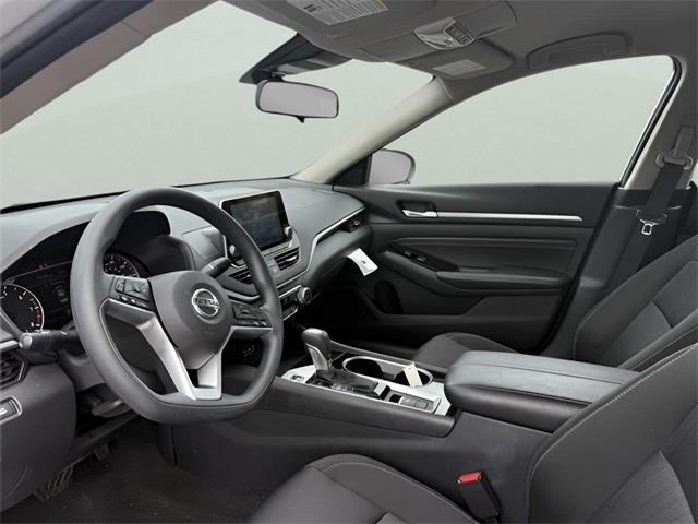 2021 Nissan Altima 2.5 SV, available for sale in Stratford, Connecticut | Wiz Leasing Inc. Stratford, Connecticut 2021 Nissan Altima 2.5 SV, available for sale in Stratford, Connecticut | Wiz Leasing Inc. Stratford, Connecticut