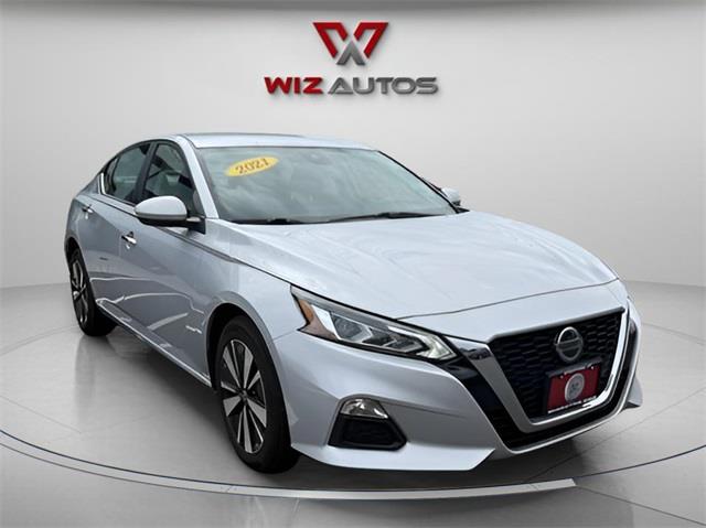 2021 Nissan Altima 2.5 SV, available for sale in Stratford, Connecticut | Wiz Leasing Inc. Stratford, Connecticut 2021 Nissan Altima 2.5 SV, available for sale in Stratford, Connecticut | Wiz Leasing Inc. Stratford, Connecticut