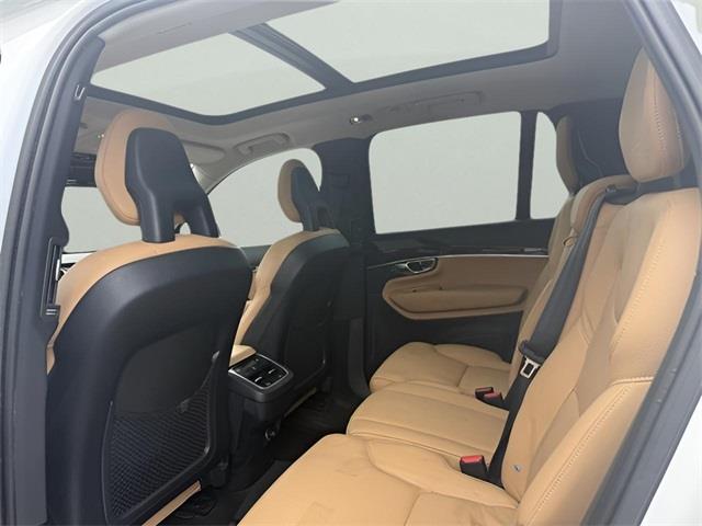 2016 Volvo Xc90 T6 Momentum, available for sale in Stratford, Connecticut | Wiz Leasing Inc. Stratford, Connecticut 2016 Volvo Xc90 T6 Momentum, available for sale in Stratford, Connecticut | Wiz Leasing Inc. Stratford, Connecticut