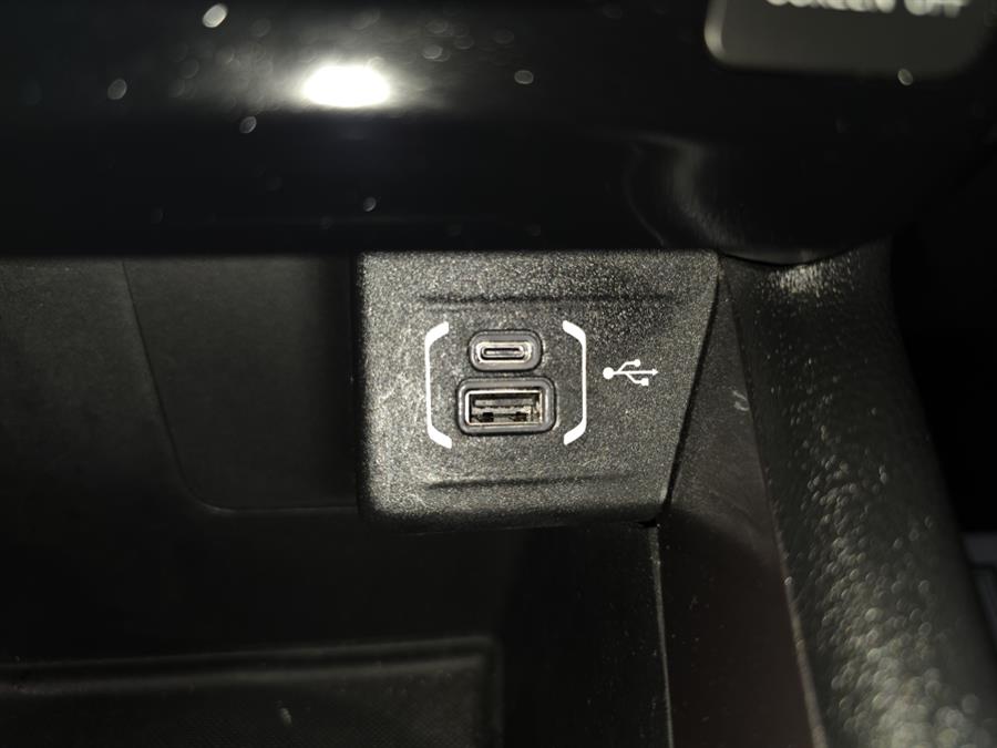 2022 Jeep Compass Latitude 4x4, available for sale in West Haven, Connecticut | Auto Fair Inc.. West Haven, Connecticut 2022 Jeep Compass Latitude 4x4, available for sale in West Haven, Connecticut | Auto Fair Inc.. West Haven, Connecticut