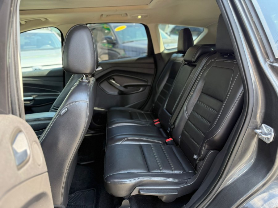 2017 Ford Escape Titanium 4WD, available for sale in Peabody, Massachusetts | New Star Motors. Peabody, Massachusetts 2017 Ford Escape Titanium 4WD, available for sale in Peabody, Massachusetts | New Star Motors. Peabody, Massachusetts