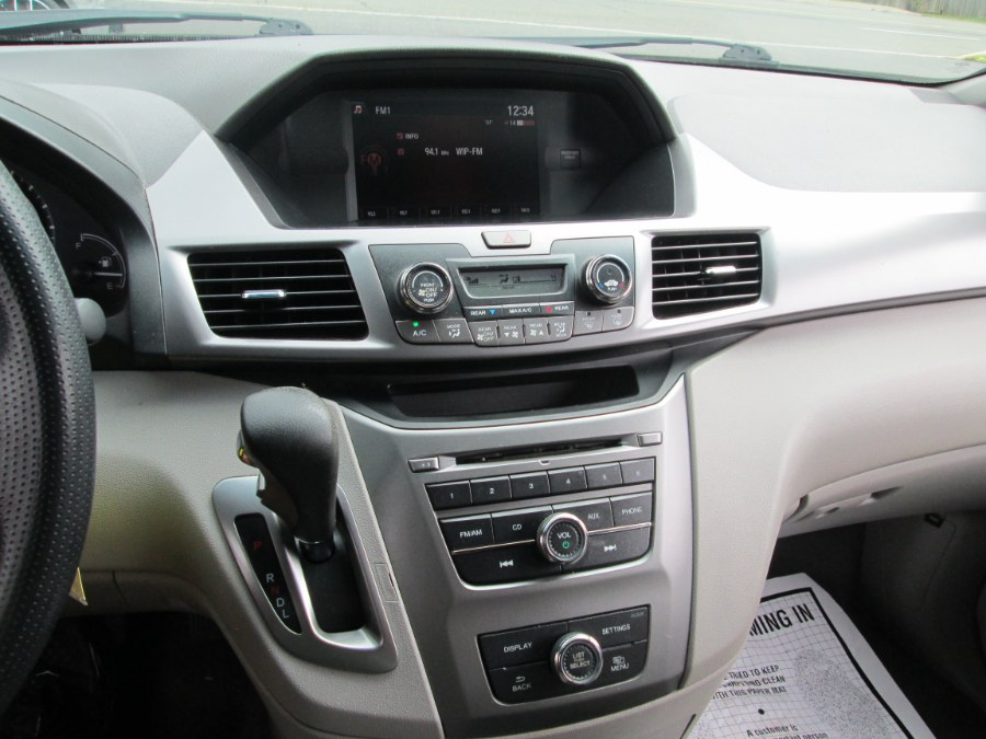 2014 Honda Odyssey 5dr LX, available for sale in Levittown, Pennsylvania | Levittown Auto. Levittown, Pennsylvania 2014 Honda Odyssey 5dr LX, available for sale in Levittown, Pennsylvania | Levittown Auto. Levittown, Pennsylvania
