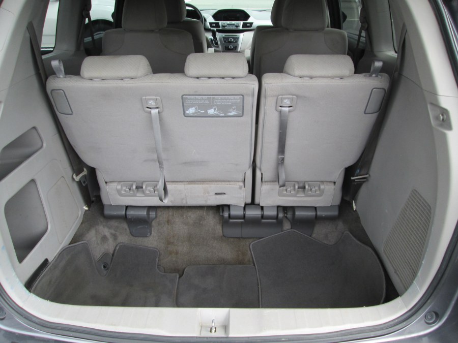 2014 Honda Odyssey 5dr LX, available for sale in Levittown, Pennsylvania | Levittown Auto. Levittown, Pennsylvania 2014 Honda Odyssey 5dr LX, available for sale in Levittown, Pennsylvania | Levittown Auto. Levittown, Pennsylvania