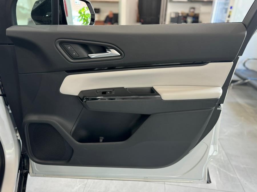 2024 Honda Prologue Elite AWD, available for sale in Franklin Square, New York | Luxury Motor Club. Franklin Square, New York 2024 Honda Prologue Elite AWD, available for sale in Franklin Square, New York | Luxury Motor Club. Franklin Square, New York