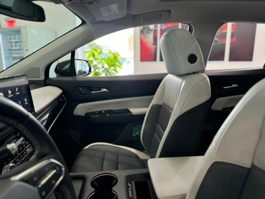 2024 Honda Prologue Elite AWD, available for sale in Franklin Square, New York | Luxury Motor Club. Franklin Square, New York 2024 Honda Prologue Elite AWD, available for sale in Franklin Square, New York | Luxury Motor Club. Franklin Square, New York