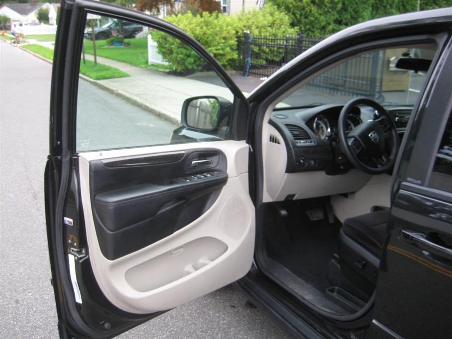 2013 Dodge Grand Caravan SXT 4dr Mini Van, available for sale in Massapequa, New York | Rite Choice Auto Inc.. Massapequa, New York 2013 Dodge Grand Caravan SXT 4dr Mini Van, available for sale in Massapequa, New York | Rite Choice Auto Inc.. Massapequa, New York
