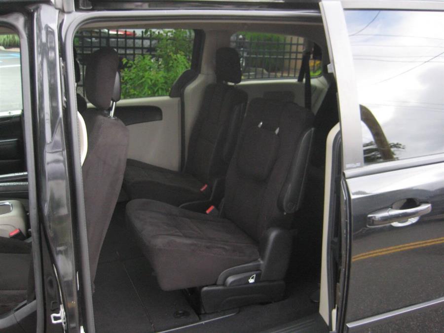 2013 Dodge Grand Caravan SXT 4dr Mini Van, available for sale in Massapequa, New York | Rite Choice Auto Inc.. Massapequa, New York 2013 Dodge Grand Caravan SXT 4dr Mini Van, available for sale in Massapequa, New York | Rite Choice Auto Inc.. Massapequa, New York