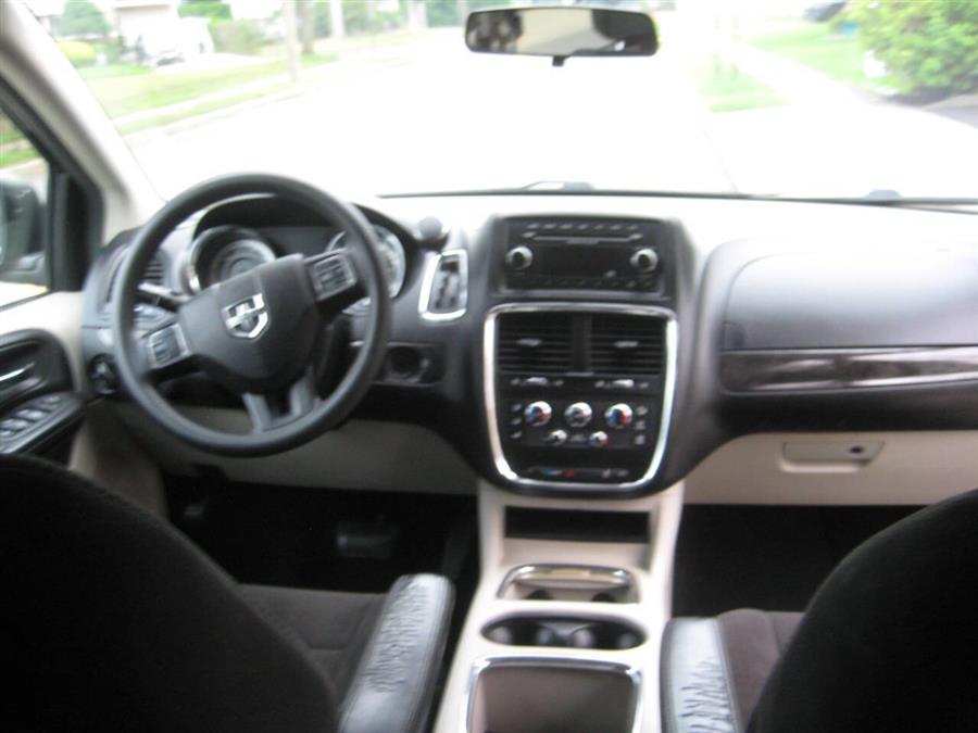 2013 Dodge Grand Caravan SXT 4dr Mini Van, available for sale in Massapequa, New York | Rite Choice Auto Inc.. Massapequa, New York 2013 Dodge Grand Caravan SXT 4dr Mini Van, available for sale in Massapequa, New York | Rite Choice Auto Inc.. Massapequa, New York