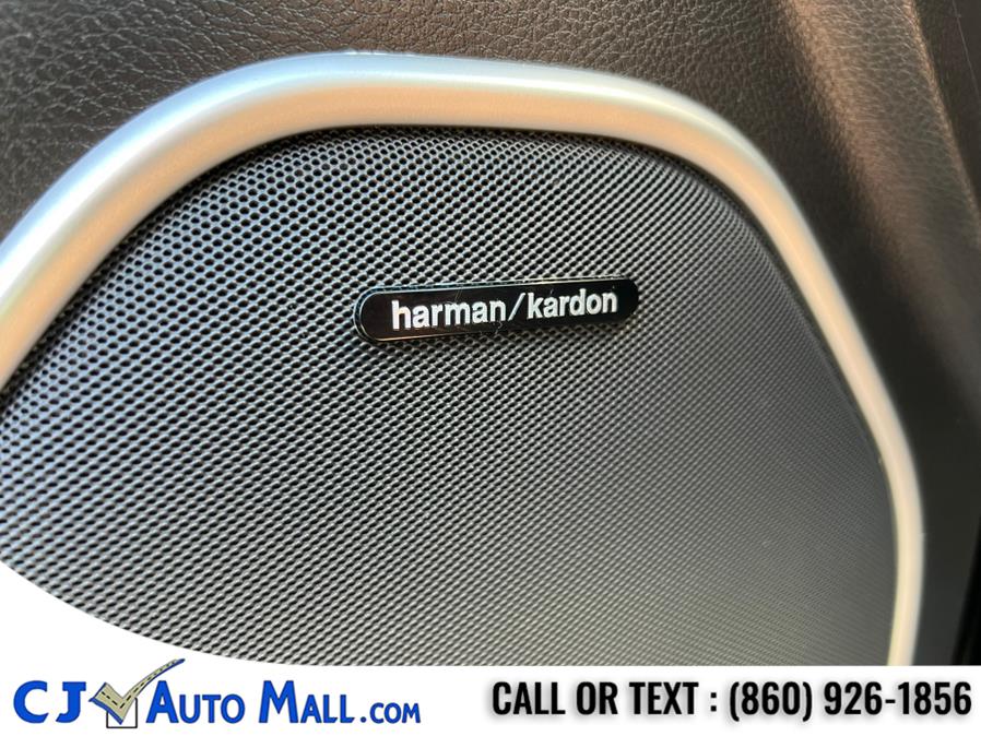 2019 Jeep Grand Cherokee Overland 4x4, available for sale in Bristol, Connecticut | CJ Auto Mall. Bristol, Connecticut 2019 Jeep Grand Cherokee Overland 4x4, available for sale in Bristol, Connecticut | CJ Auto Mall. Bristol, Connecticut