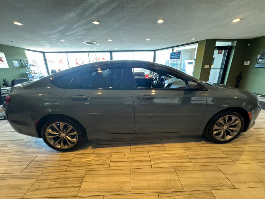 2015 Chrysler 200 4dr Sdn S AWD, available for sale in West Hartford, Connecticut | AutoMax. West Hartford, Connecticut 2015 Chrysler 200 4dr Sdn S AWD, available for sale in West Hartford, Connecticut | AutoMax. West Hartford, Connecticut