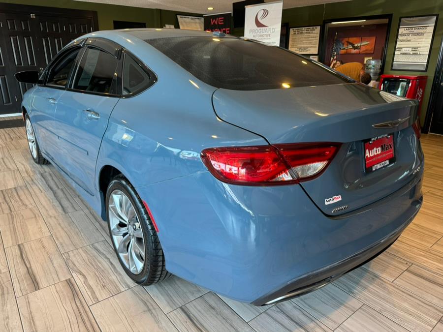 2015 Chrysler 200 4dr Sdn S AWD, available for sale in West Hartford, Connecticut | AutoMax. West Hartford, Connecticut 2015 Chrysler 200 4dr Sdn S AWD, available for sale in West Hartford, Connecticut | AutoMax. West Hartford, Connecticut
