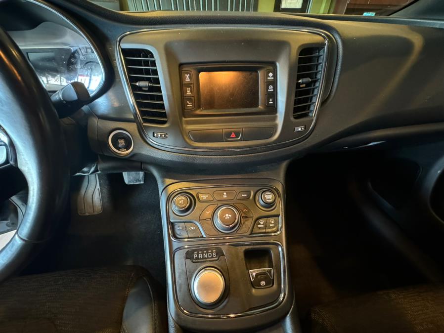 2015 Chrysler 200 4dr Sdn S AWD, available for sale in West Hartford, Connecticut | AutoMax. West Hartford, Connecticut 2015 Chrysler 200 4dr Sdn S AWD, available for sale in West Hartford, Connecticut | AutoMax. West Hartford, Connecticut