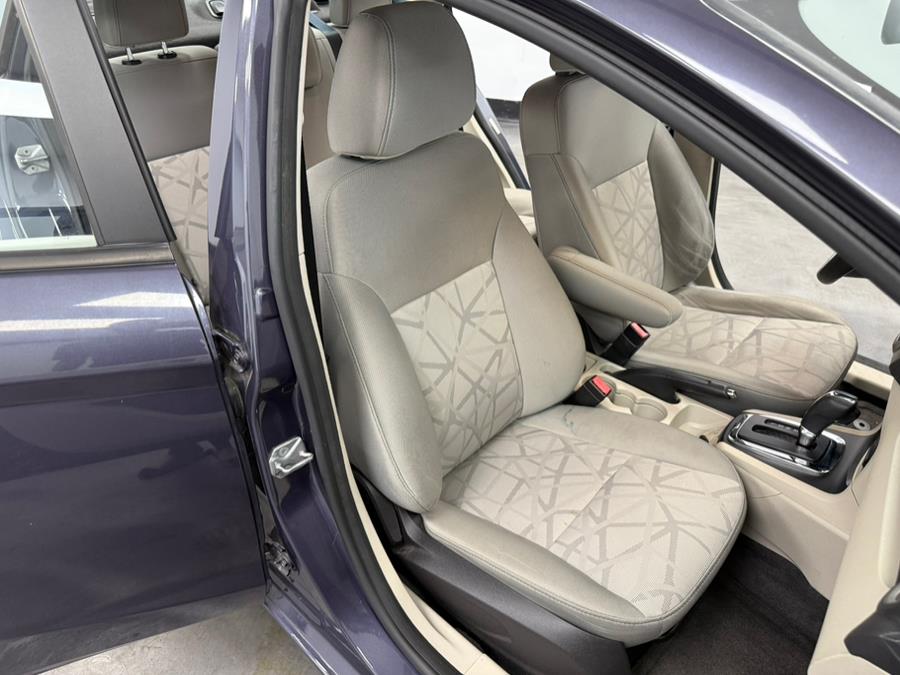 2013 Ford Fiesta 4dr Sdn SE, available for sale in Elizabeth, New Jersey | M Auto Group. Elizabeth, New Jersey 2013 Ford Fiesta 4dr Sdn SE, available for sale in Elizabeth, New Jersey | M Auto Group. Elizabeth, New Jersey