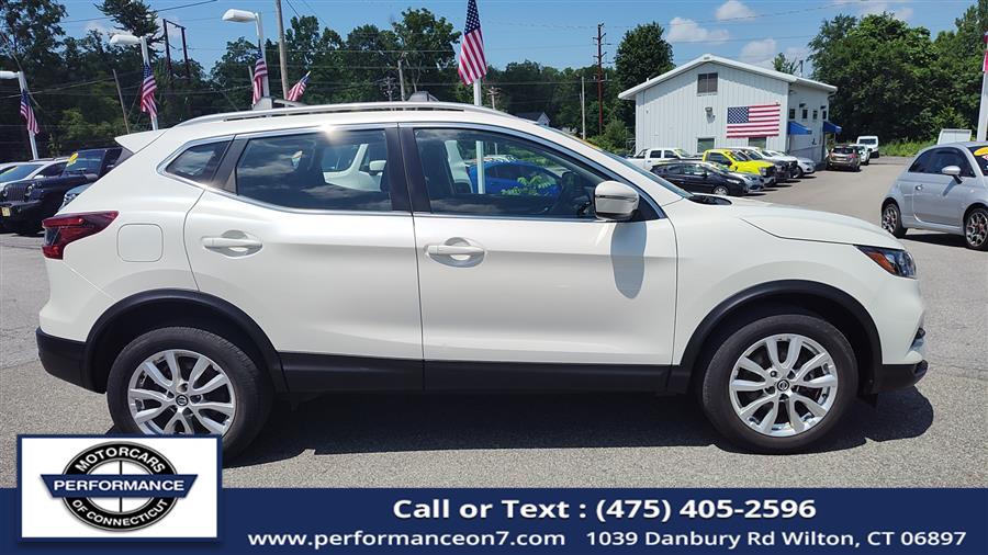2020 Nissan Rogue Sport AWD SV, available for sale in Wilton, Connecticut | Performance Motor Cars Of Connecticut LLC. Wilton, Connecticut 2020 Nissan Rogue Sport AWD SV, available for sale in Wilton, Connecticut | Performance Motor Cars Of Connecticut LLC. Wilton, Connecticut