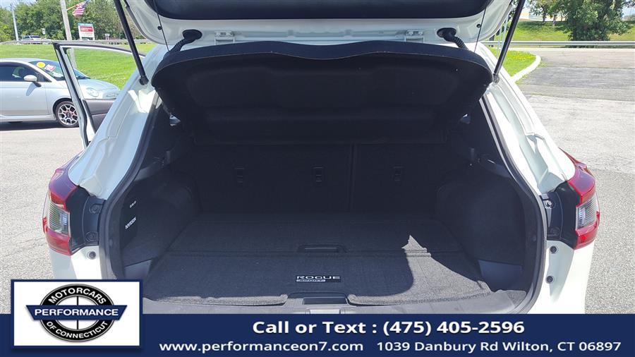 2020 Nissan Rogue Sport AWD SV, available for sale in Wilton, Connecticut | Performance Motor Cars Of Connecticut LLC. Wilton, Connecticut 2020 Nissan Rogue Sport AWD SV, available for sale in Wilton, Connecticut | Performance Motor Cars Of Connecticut LLC. Wilton, Connecticut