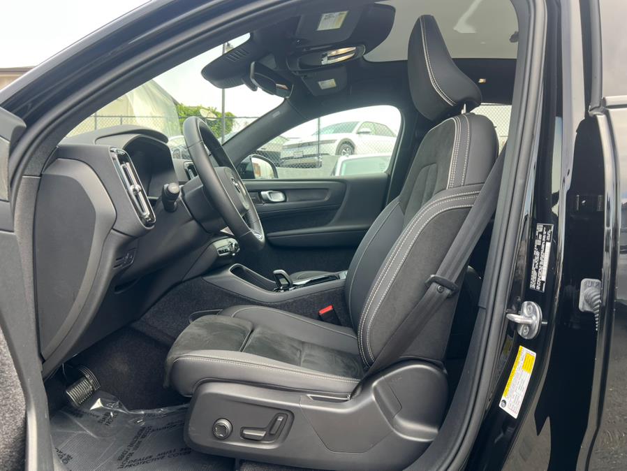 2022 Volvo C40 Recharge P8 eAWD Ultimate, available for sale in Daly City, California | Green Light Auto Wholesale. Daly City, California 2022 Volvo C40 Recharge P8 eAWD Ultimate, available for sale in Daly City, California | Green Light Auto Wholesale. Daly City, California