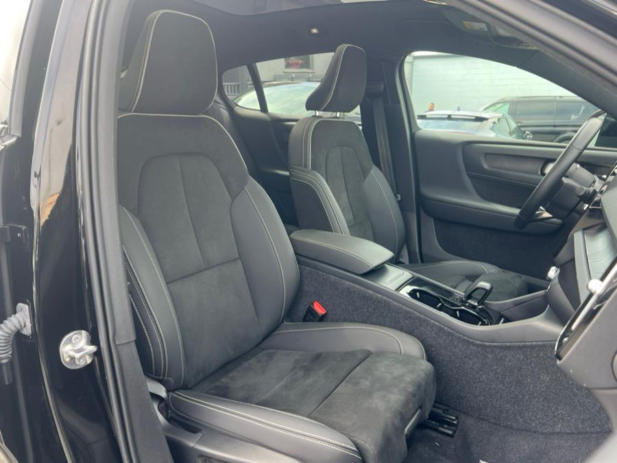 2022 Volvo C40 Recharge P8 eAWD Ultimate, available for sale in Daly City, California | Green Light Auto Wholesale. Daly City, California 2022 Volvo C40 Recharge P8 eAWD Ultimate, available for sale in Daly City, California | Green Light Auto Wholesale. Daly City, California