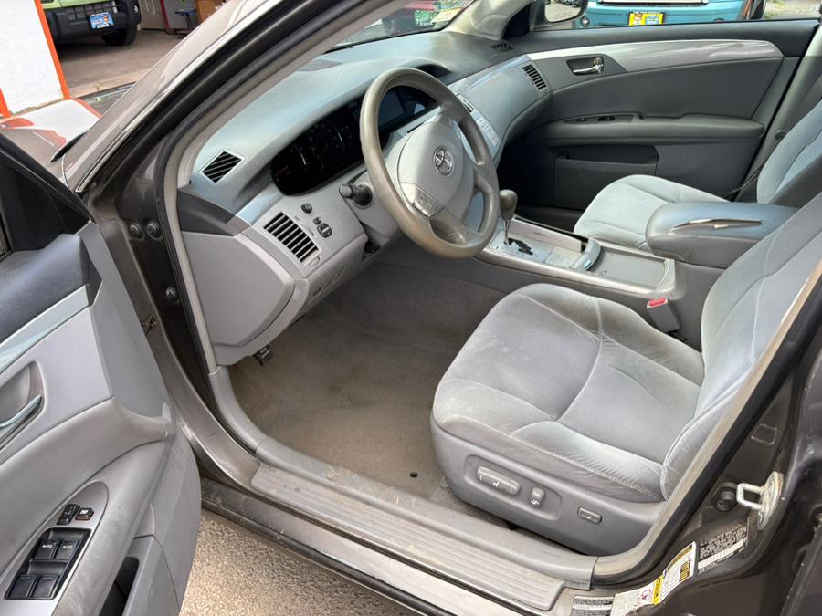 2007 Toyota Avalon 4dr Sdn Limited (Natl), available for sale in East Windsor, Connecticut | CT Car Co LLC. East Windsor, Connecticut 2007 Toyota Avalon 4dr Sdn Limited (Natl), available for sale in East Windsor, Connecticut | CT Car Co LLC. East Windsor, Connecticut