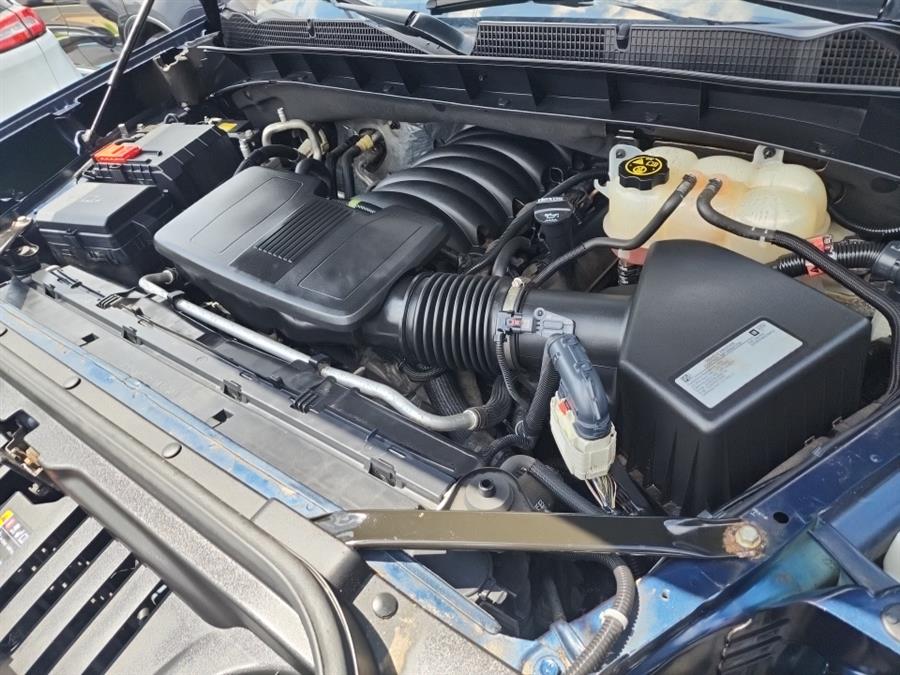 2019 GMC Sierra 1500 4WD Crew Cab 147" SLT, available for sale in Islip, New York | L.I. Auto Gallery. Islip, New York 2019 GMC Sierra 1500 4WD Crew Cab 147" SLT, available for sale in Islip, New York | L.I. Auto Gallery. Islip, New York