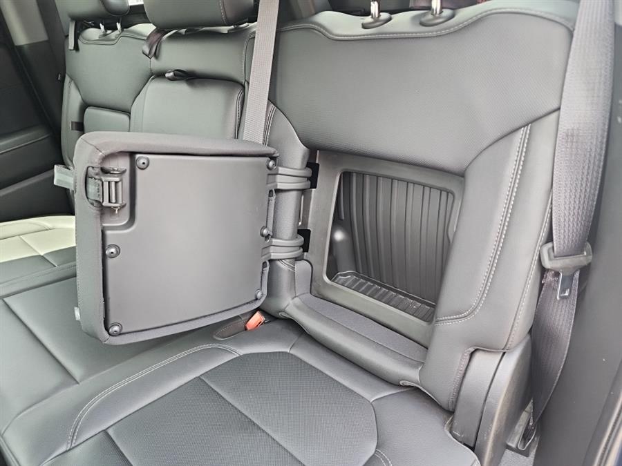 2019 GMC Sierra 1500 4WD Crew Cab 147" SLT, available for sale in Islip, New York | L.I. Auto Gallery. Islip, New York 2019 GMC Sierra 1500 4WD Crew Cab 147" SLT, available for sale in Islip, New York | L.I. Auto Gallery. Islip, New York