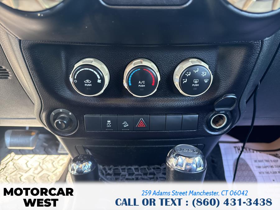 2015 Jeep Wrangler Unlimited 4WD 4dr Sport, available for sale in Manchester, Connecticut | Motorcar West. Manchester, Connecticut 2015 Jeep Wrangler Unlimited 4WD 4dr Sport, available for sale in Manchester, Connecticut | Motorcar West. Manchester, Connecticut
