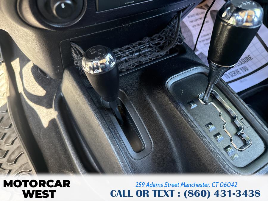 2015 Jeep Wrangler Unlimited 4WD 4dr Sport, available for sale in Manchester, Connecticut | Motorcar West. Manchester, Connecticut 2015 Jeep Wrangler Unlimited 4WD 4dr Sport, available for sale in Manchester, Connecticut | Motorcar West. Manchester, Connecticut