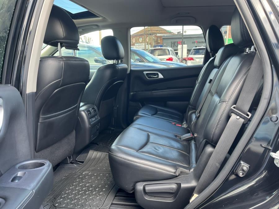 2015 Nissan Pathfinder 4WD 4dr SV, available for sale in Elmont, New York | Sunrise of Elmont. Elmont, New York 2015 Nissan Pathfinder 4WD 4dr SV, available for sale in Elmont, New York | Sunrise of Elmont. Elmont, New York