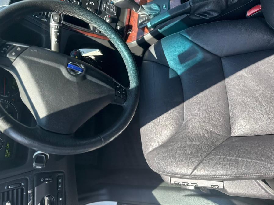 2008 Volvo S60 4dr Sdn 2.5T AWD w/Snrf, available for sale in East Windsor, Connecticut | STS Automotive. East Windsor, Connecticut 2008 Volvo S60 4dr Sdn 2.5T AWD w/Snrf, available for sale in East Windsor, Connecticut | STS Automotive. East Windsor, Connecticut