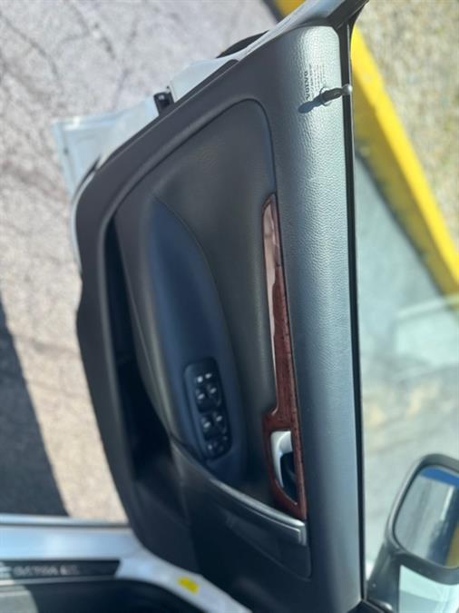 2008 Volvo S60 4dr Sdn 2.5T AWD w/Snrf, available for sale in East Windsor, Connecticut | STS Automotive. East Windsor, Connecticut 2008 Volvo S60 4dr Sdn 2.5T AWD w/Snrf, available for sale in East Windsor, Connecticut | STS Automotive. East Windsor, Connecticut