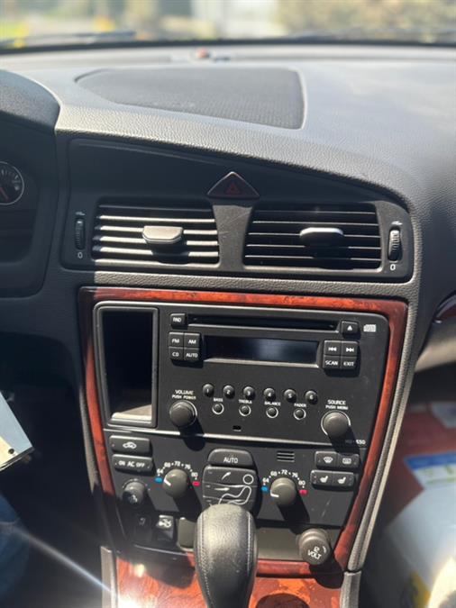 2008 Volvo S60 4dr Sdn 2.5T AWD w/Snrf, available for sale in East Windsor, Connecticut | STS Automotive. East Windsor, Connecticut 2008 Volvo S60 4dr Sdn 2.5T AWD w/Snrf, available for sale in East Windsor, Connecticut | STS Automotive. East Windsor, Connecticut