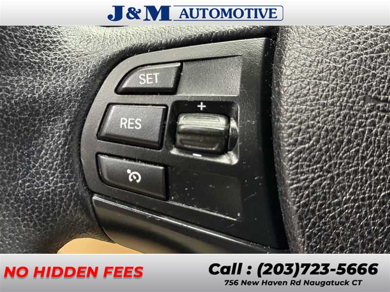 2014 BMW 3 Series 320i xDrive, available for sale in Naugatuck, Connecticut | J&M Automotive Sls&Svc LLC. Naugatuck, Connecticut 2014 BMW 3 Series 320i xDrive, available for sale in Naugatuck, Connecticut | J&M Automotive Sls&Svc LLC. Naugatuck, Connecticut