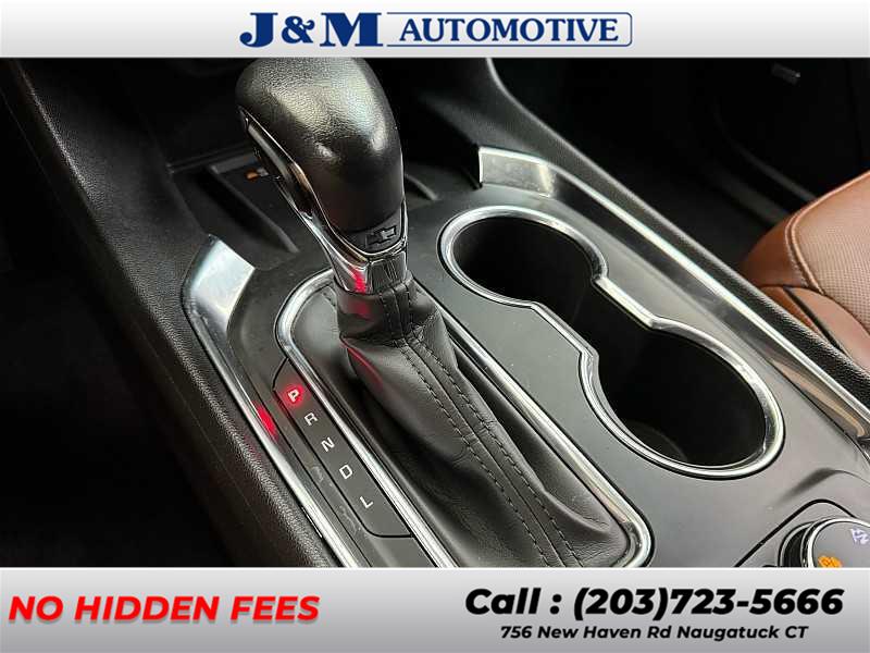2021 Chevrolet Traverse High Country, available for sale in Naugatuck, Connecticut | J&M Automotive Sls&Svc LLC. Naugatuck, Connecticut 2021 Chevrolet Traverse High Country, available for sale in Naugatuck, Connecticut | J&M Automotive Sls&Svc LLC. Naugatuck, Connecticut
