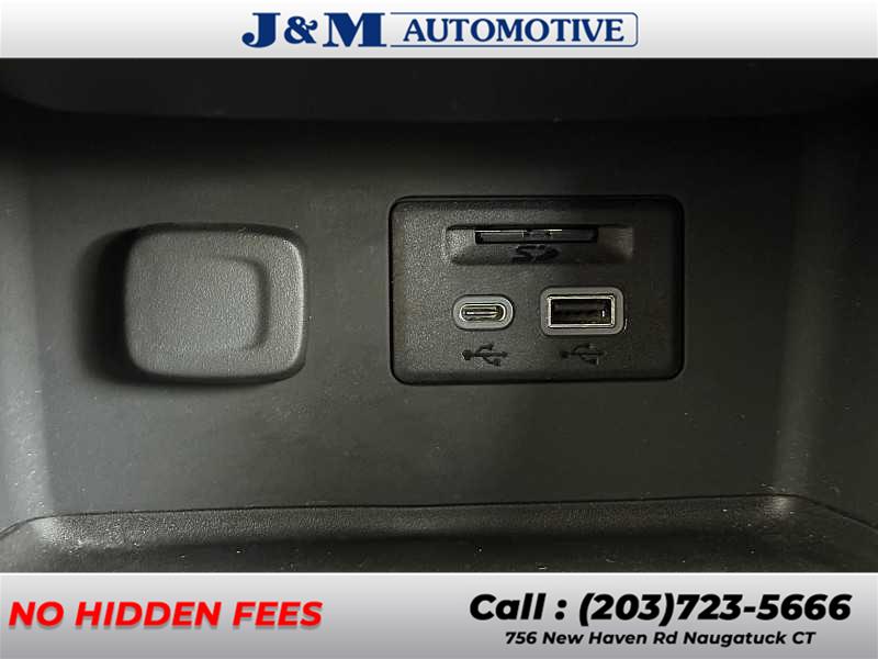 2022 GMC Acadia AT4, available for sale in Naugatuck, Connecticut | J&M Automotive Sls&Svc LLC. Naugatuck, Connecticut 2022 GMC Acadia AT4, available for sale in Naugatuck, Connecticut | J&M Automotive Sls&Svc LLC. Naugatuck, Connecticut