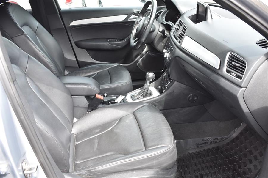 2018 Audi Q3 PREMIUM PLUS, available for sale in Patchogue, New York | 112 Auto Plaza. Patchogue, New York 2018 Audi Q3 PREMIUM PLUS, available for sale in Patchogue, New York | 112 Auto Plaza. Patchogue, New York