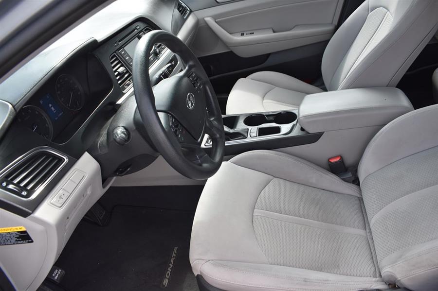 2015 Hyundai Sonata SPORT, available for sale in Patchogue, New York | 112 Auto Plaza. Patchogue, New York 2015 Hyundai Sonata SPORT, available for sale in Patchogue, New York | 112 Auto Plaza. Patchogue, New York
