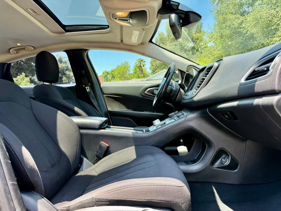 2015 Chrysler 200 4dr Sdn Limited FWD, available for sale in Tarzana, California | Ivanna Auto. Tarzana, California 2015 Chrysler 200 4dr Sdn Limited FWD, available for sale in Tarzana, California | Ivanna Auto. Tarzana, California