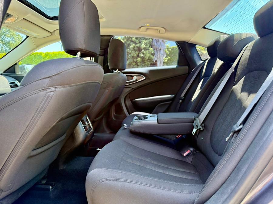 2015 Chrysler 200 4dr Sdn Limited FWD, available for sale in Tarzana, California | Ivanna Auto. Tarzana, California 2015 Chrysler 200 4dr Sdn Limited FWD, available for sale in Tarzana, California | Ivanna Auto. Tarzana, California