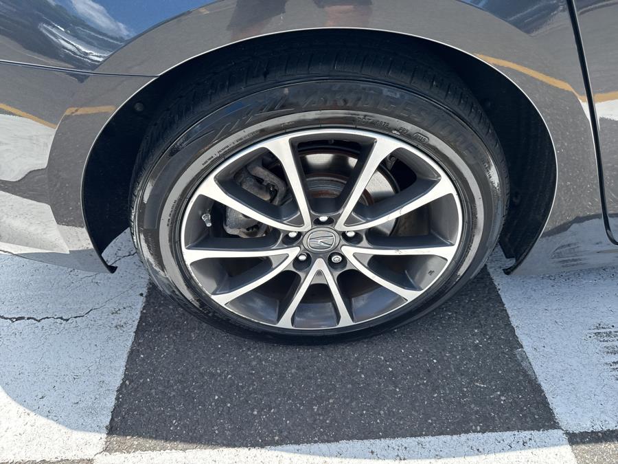 2015 Acura TLX 4dr Sdn FWD V6 Advance, available for sale in Waterbury, Connecticut | National Auto Brokers, Inc.. Waterbury, Connecticut 2015 Acura TLX 4dr Sdn FWD V6 Advance, available for sale in Waterbury, Connecticut | National Auto Brokers, Inc.. Waterbury, Connecticut
