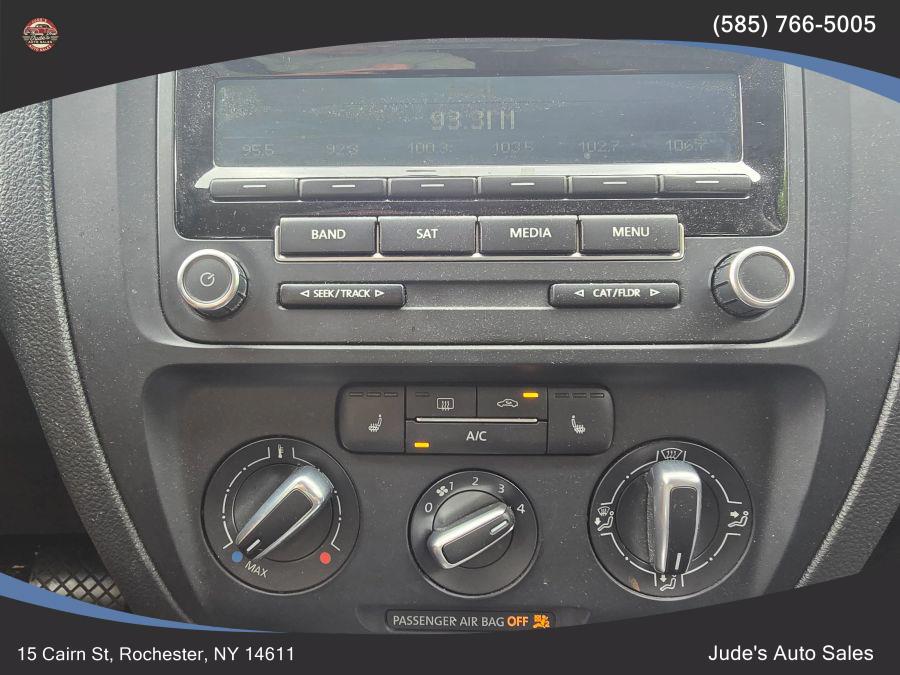 2013 Volkswagen Jetta 2.5L SE Sedan 4D, available for sale in Wolcott, New York | Auto Hunter CNY. Wolcott, New York 2013 Volkswagen Jetta 2.5L SE Sedan 4D, available for sale in Wolcott, New York | Auto Hunter CNY. Wolcott, New York
