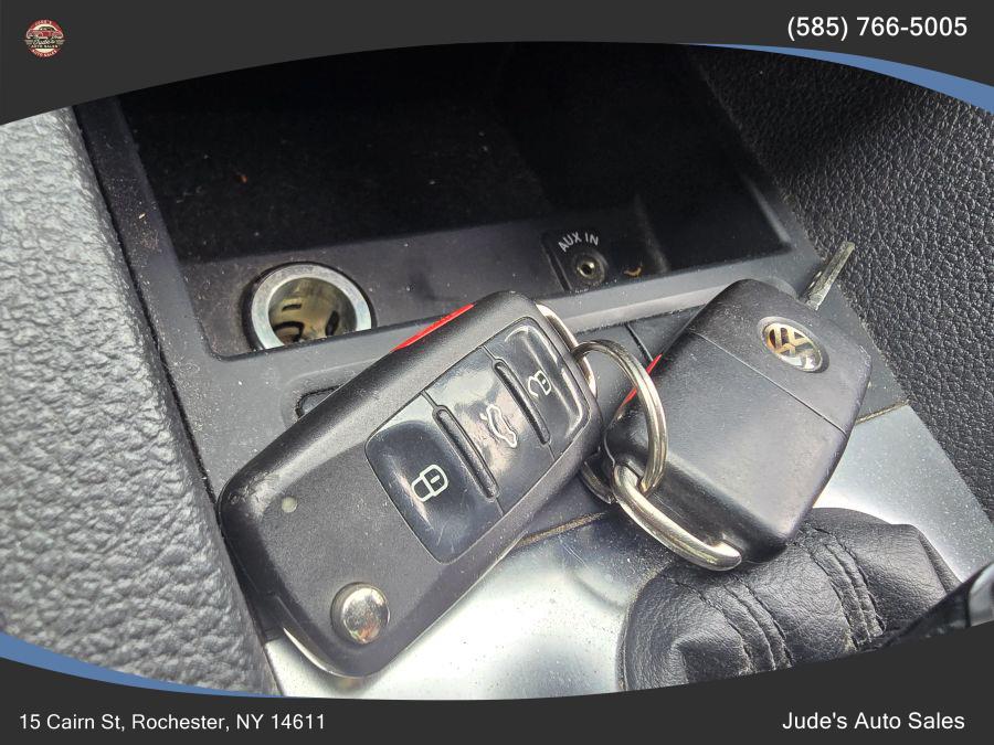 2013 Volkswagen Jetta 2.5L SE Sedan 4D, available for sale in Wolcott, New York | Auto Hunter CNY. Wolcott, New York 2013 Volkswagen Jetta 2.5L SE Sedan 4D, available for sale in Wolcott, New York | Auto Hunter CNY. Wolcott, New York